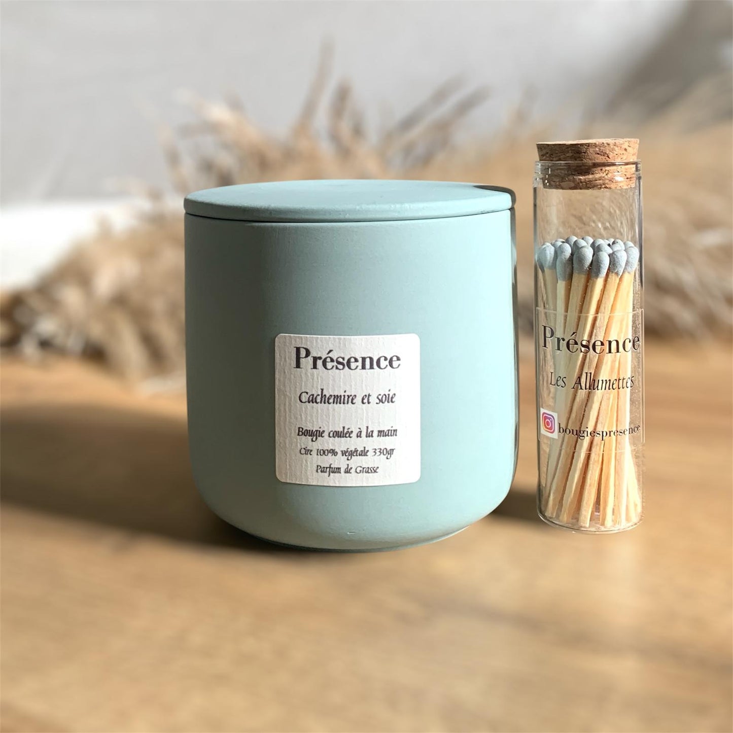 bougie cachemire et soie vert paon 330g