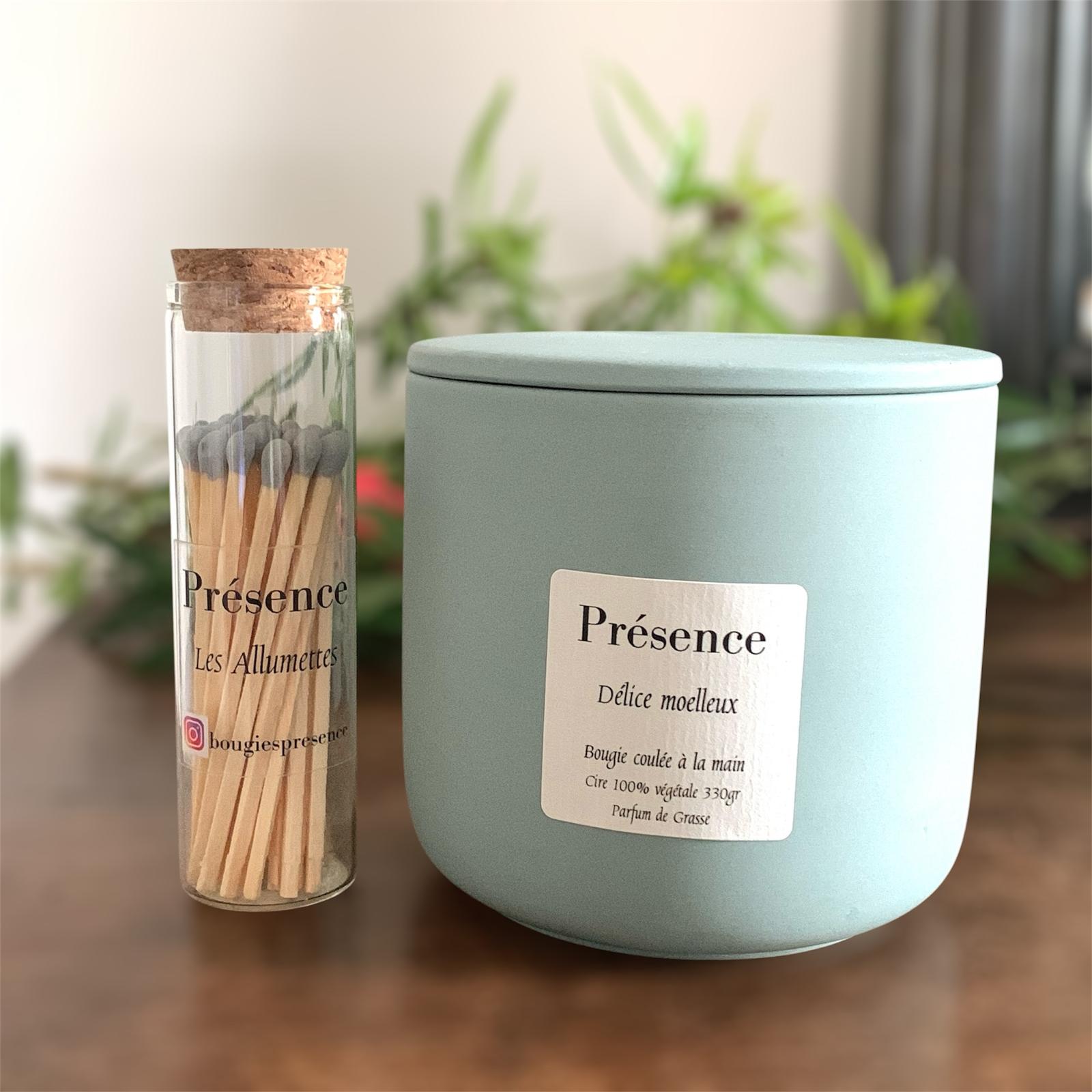 bougie delice moelleux vert paon 330g